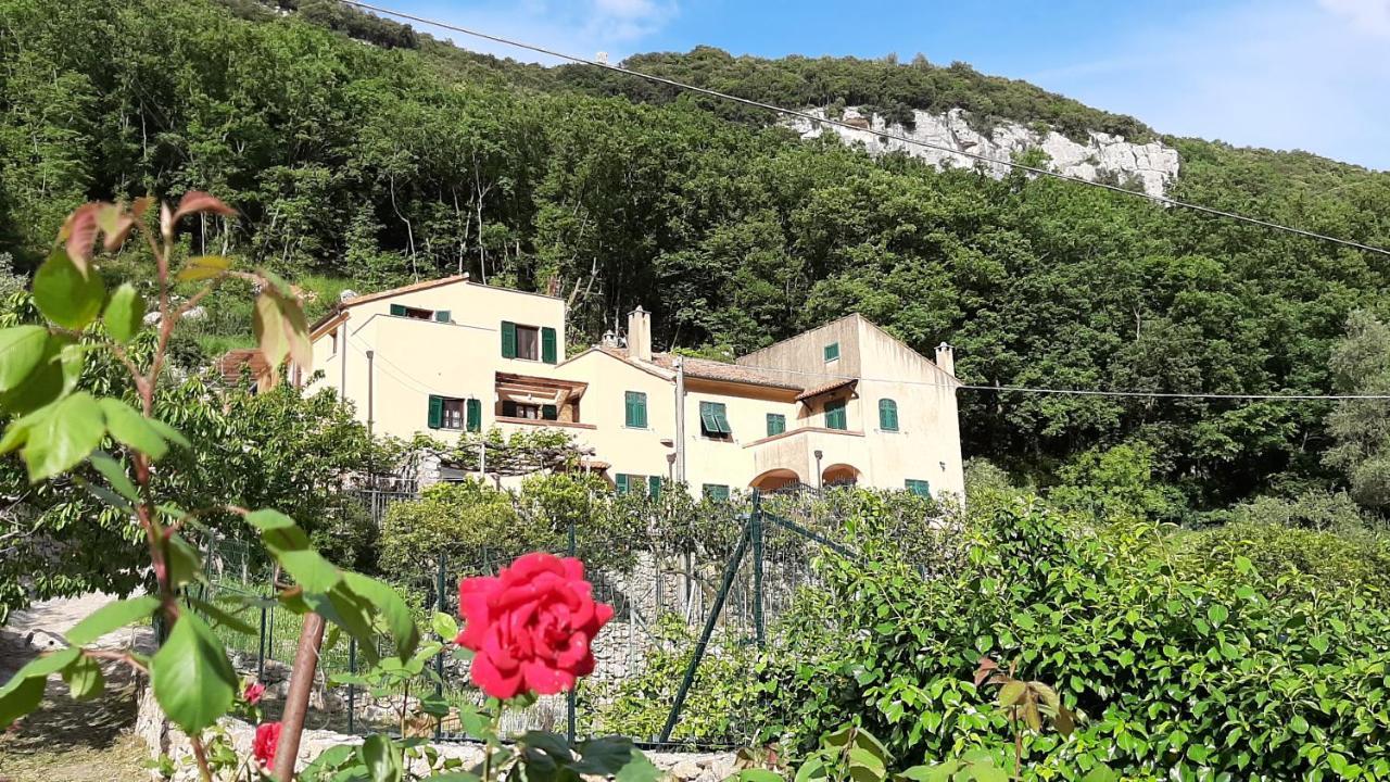 Agriturismo Alveare Финале Лигуре Экстерьер фото