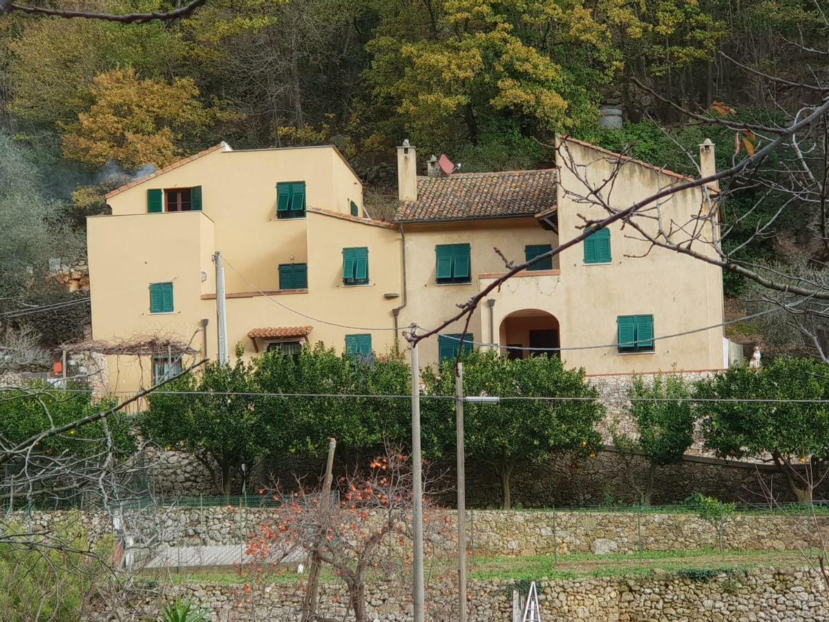 Agriturismo Alveare Финале Лигуре Экстерьер фото