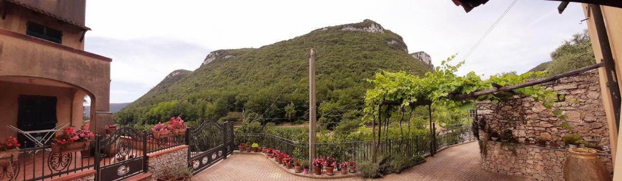 Agriturismo Alveare Финале Лигуре Экстерьер фото